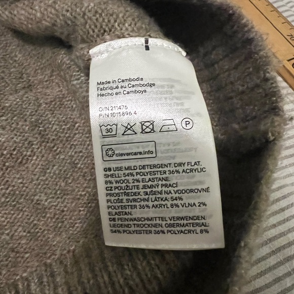 H&M sweater dress - Picture 4 of 4